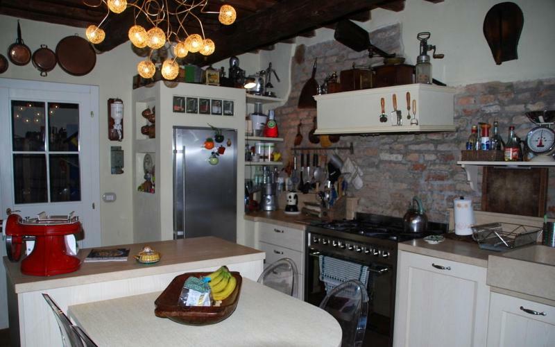 Camomilla Apartment Равена Екстериор снимка